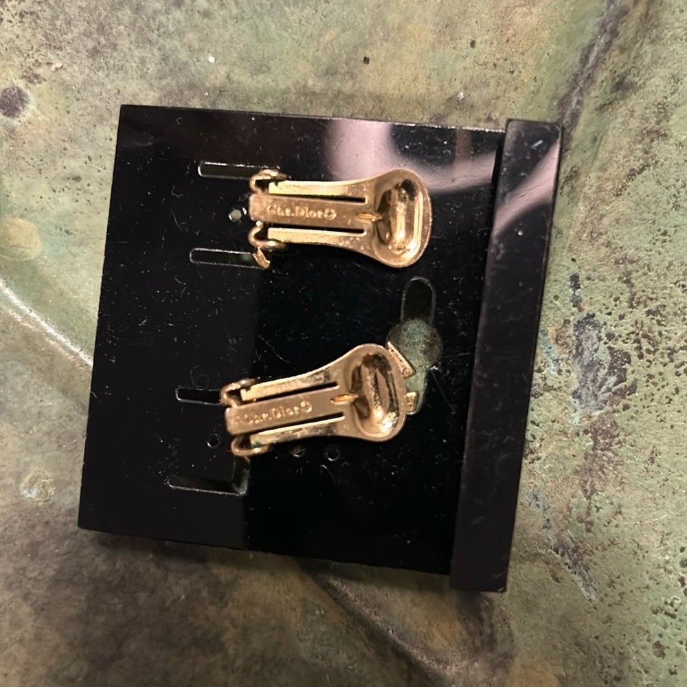 Christian Dior clip earrings - Picture 2 of 3